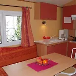 Les Palmiers Kemping 4*