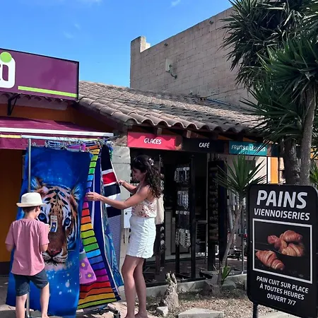 Camping Les Palmiers 4*