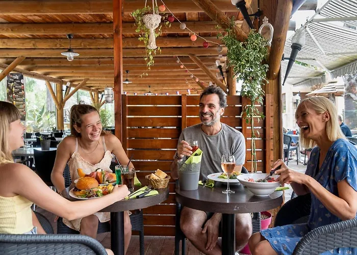 Campingplatz Les Palmiers 4*