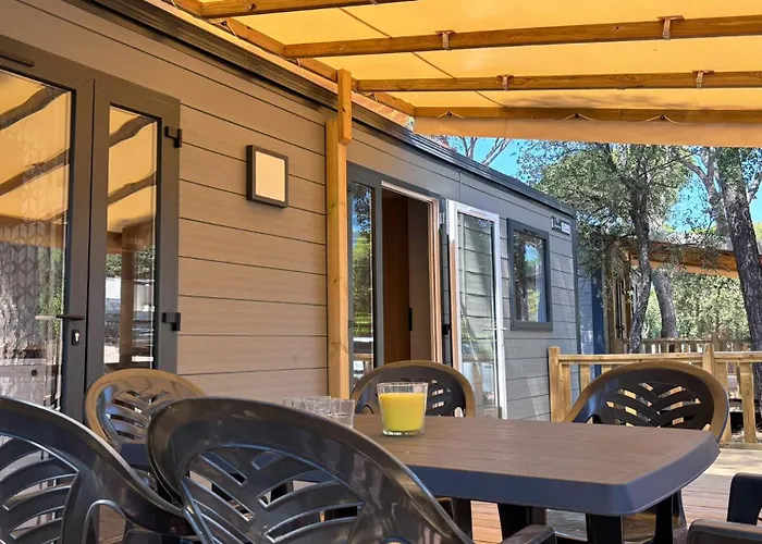 Les Palmiers Campingplatz 4*