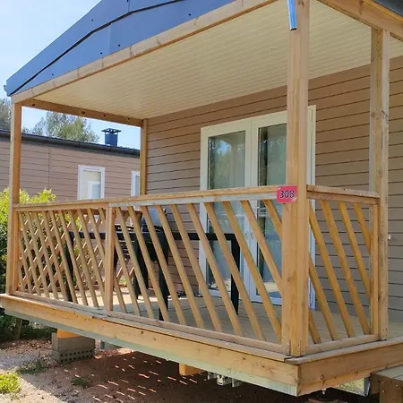 Camping Les Palmiers 4*